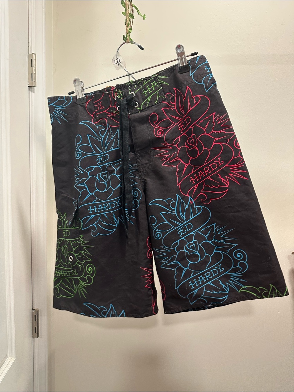 Ed Hardy Men's Black Floral Logo Board Shorts - Multicolor Print